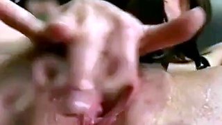 LittleKissMuffn's Intense Squirting Session