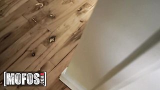 Conquering Vanessa and Kenzie's mofos video