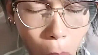 What Delicious Blowjobs and Cumshots in My Horny Stepmother's Mouth, She Swallows All My Semen.