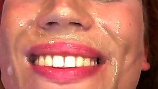 Ggg - Hot Babes Suck Cocks in Wild Bukkake Orgy