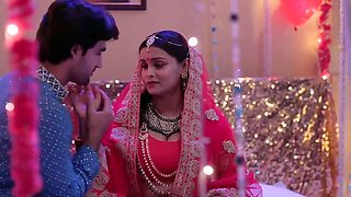 indian babe fingering her pussy