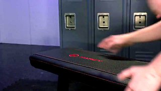 Dee Williams Defeats Leya Falcon in Cat-Fight Femdom