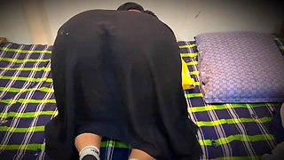 Big Ass & Huge Boobs Arab Girl on Live Show!