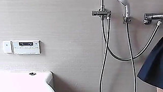 Take a Shower While Cosplaying in a Uniform and Have Sex in the Live Broadcast