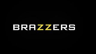 Park And Anal Play - Nicole Aria / Brazzers