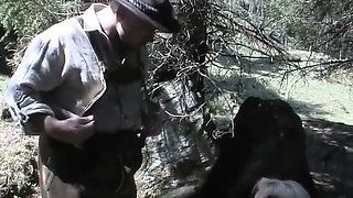 Two Babes Fucked Outdoor