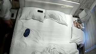 Hot amateur hidden cam
