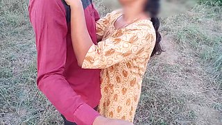 Desi Village Randi Make Fucking Hindi Vlogs with Boyfriend, Outdoor Hindi Vlog