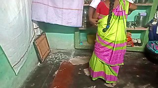 Desi Aunty Home Cleaning Sex with His House Owner