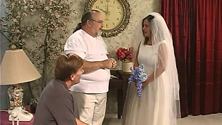 Just Married Curvaceous Girl Bloom Slipped Between the Sheets to Her Lover After Marriage Ceremony with That Looser