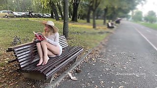Is Flashing Her Pussy To People In Park. No Panties In Public