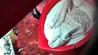 Amateur Hidden Cam with Dildo Wives