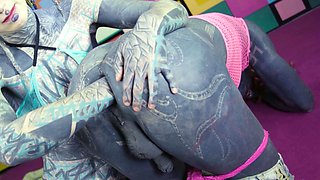Anuskatzz fists and gapes Lily's ass