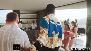 BLACKED Ash-blonde Dame Lexi Lore Heads Air Taut At A Mansion Soiree