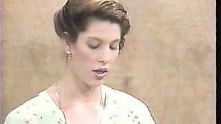 Blonde is flashing her big boobs in the outdoors