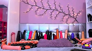 Amazing blonde german webcam milf high heel masturbation