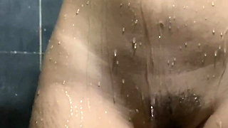 Beautiful and sexy Kitty Kat debut by showering nude