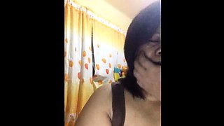 Filipina Granny Big Clit Show