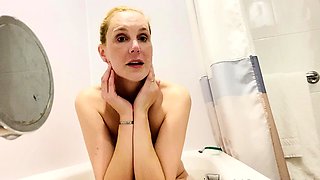 StripCamFun Blonde Amateur MILF Webcam for You