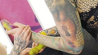 Alternative Girl Strap-on Fucks Shy Teen