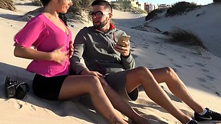 PUBLIC BLOWJOB on THE BEACH
