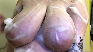 Sexy Amateur Preggo Girl in Webcam Free Big Boobs Porn Video
