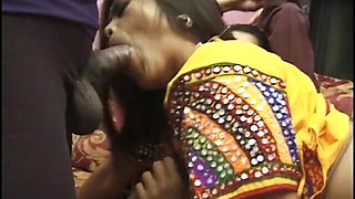 Indian slut getting her pussy boned