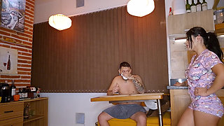 Real Newlywed Couple Fuck in in-laws' Kitchen