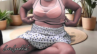 Filipina Single mom live selling bra