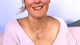 StepMommy Helps Stepson for Being So Good - Hot MILF JOI Countdown