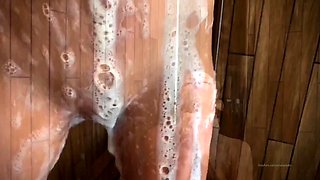 Masturbating teen solo in the gym