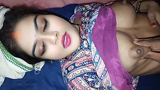 Desi Showing Her Tits