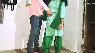 College Se aaye Stepsister pusssy fuck after class teacher