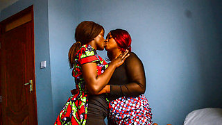 Nigerian lesbian hot secret makeout affair makes their pussy