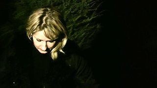 Chubby Amateur Milf Sarah Janes Outdoor Masturbation