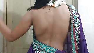 Desi girl seducing in videocall , hot masturbation , seducing her boyfriend 🥵