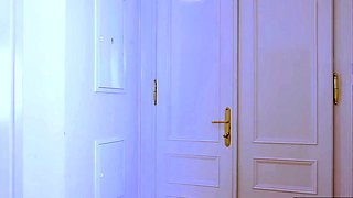 Blonde Bombshell Candy Alexa Unleashes Her Massive Tits and