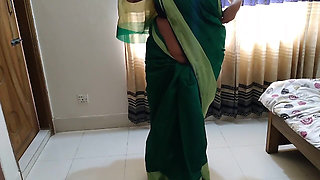 Hot Bhabhi Fucked by Debar Jab Patni Bathroom Pas Gea