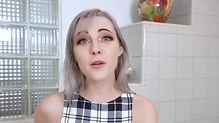 Teen blonde Jamie Jett gets pounded on a kitchen table