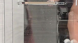 Real Hot Wife MILF Camgirl Jess Ryan in the Shower