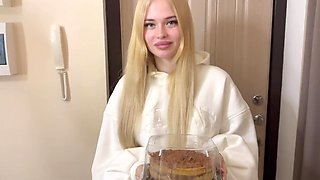 Slim Busty Blonde Accidentally Came In Her Neighbor's Flat & Saw Him Naked. Look What Happened Next