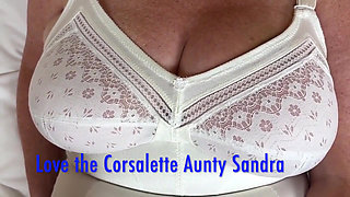 Aunty Sandra in Her Corsalette with the Big Toy Vgq49
