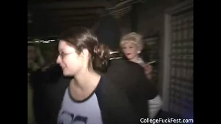 College Girl slut Drunk Blowjob while Fingering