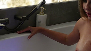 Emily Love Is Squirter