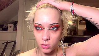 Nose Fetish Custom, Lips Smelling, Lip Fetish, Button Nose, Gith, Tattoos and Piercings