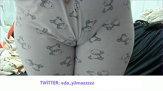CAMELTOE- MASTURBATION IN PAJAMAS- PUFFED PUSSY- SWOLLEN PUSSY- TURKISH PORN