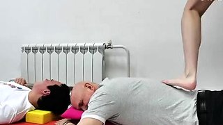 Amateur teen couple makes sex tape