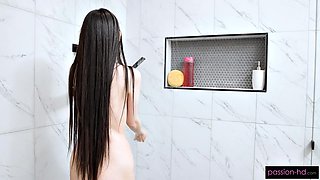 Skinny Brunette Gets Creampied in Shower